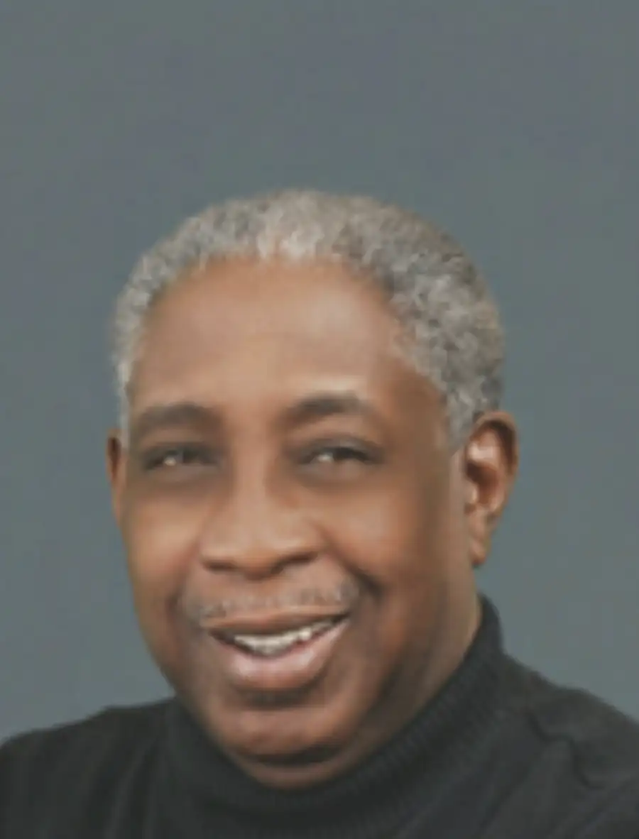 Main Image Supporting the Content of vern-e-smith